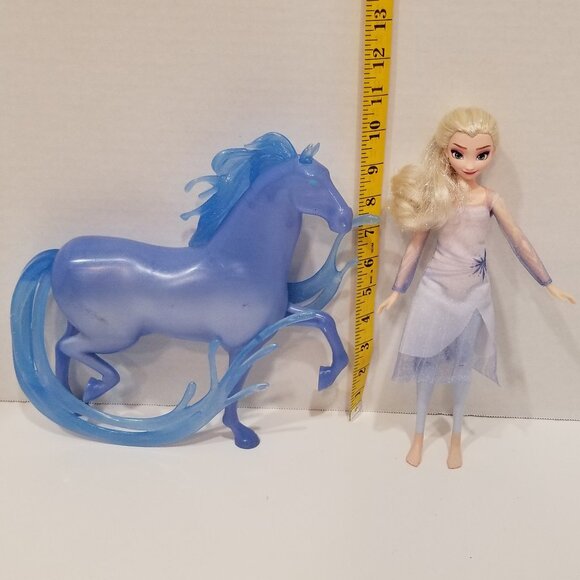 Disney Frozen II Elsa and Nokk set, VGUC - Picture 9 of 13